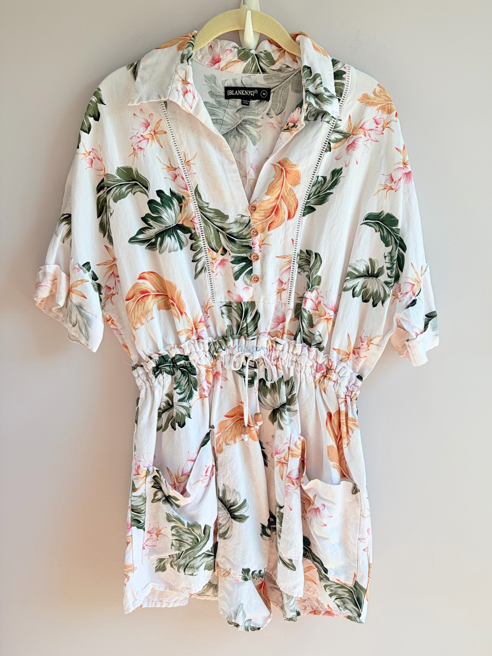 Blank NYC Romper Playsuit Linen Tropical Floral Linen Blend Boho Vacation EUC M